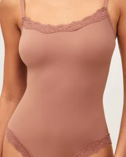 Body en microfibre et dentelle