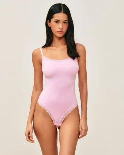 Body en microfibre et dentelle