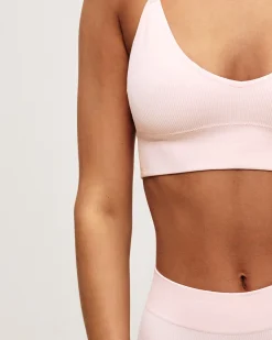 Brassière triangle seamless