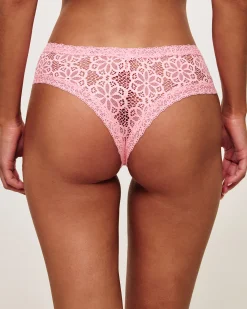 Cheeky en dentelle