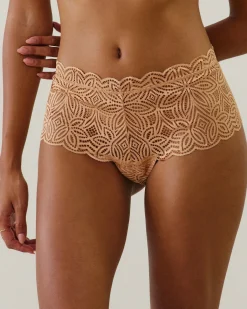 Cheeky en dentelle