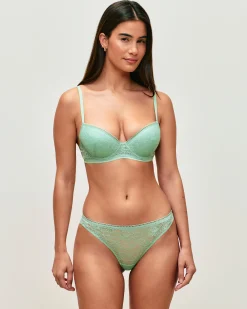 Culotte en dentelle