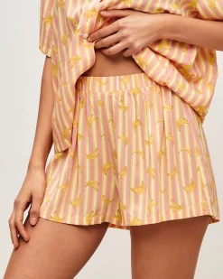 Ensemble chemise et short à rayures et motifs bananes