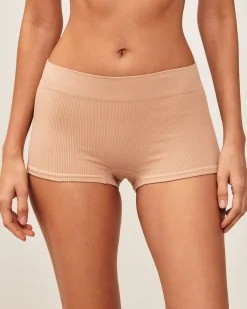 Shorty seamless
