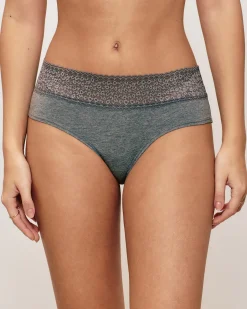 Shorty uni avec dentelle