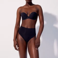 Soutien-gorge bandeau dos nu