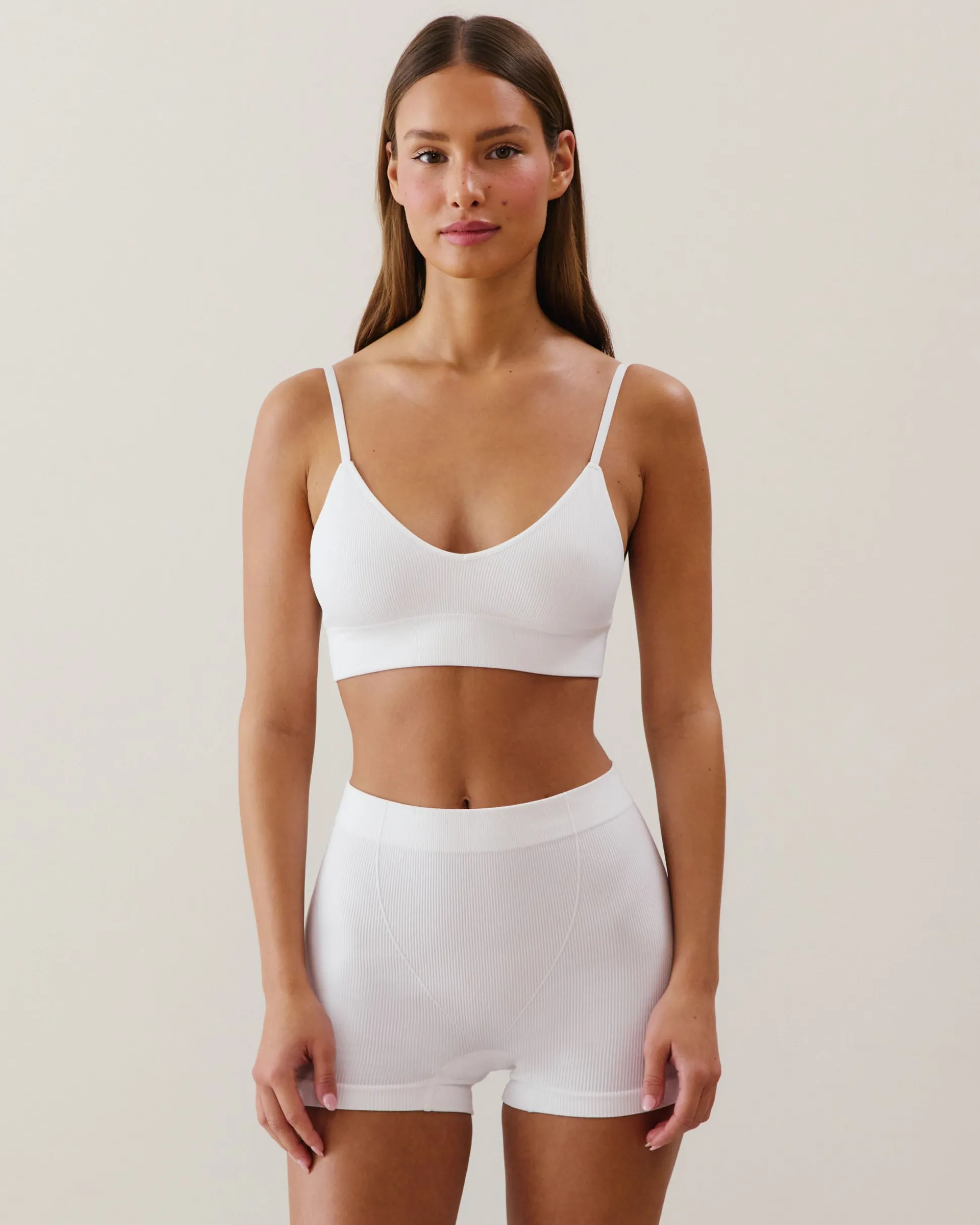 Soutien-gorge brassière triangle en seamless