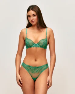Soutien-gorge corbeille avec broderies florales