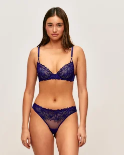 Soutien-gorge corbeille avec broderies florales