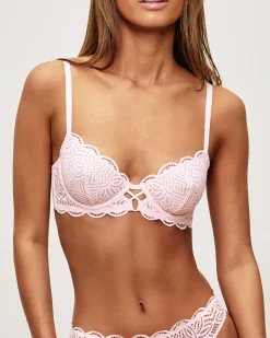 Soutien-gorge corbeille en dentelle