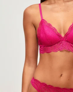 Soutien-gorge triangle push-up en dentelle