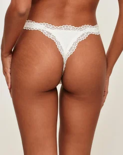 String en coton et dentelle