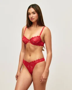 String en dentelle