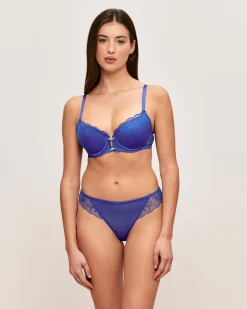 Tanga avec broderies florales