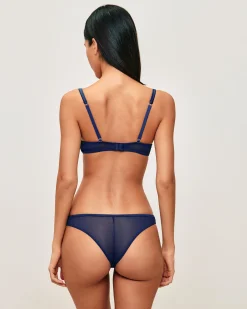 Tanga en mesh et broderie